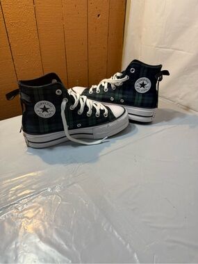 Converse Chuck Taylor All Star Lift Platform Plaid High Top women’s size 6